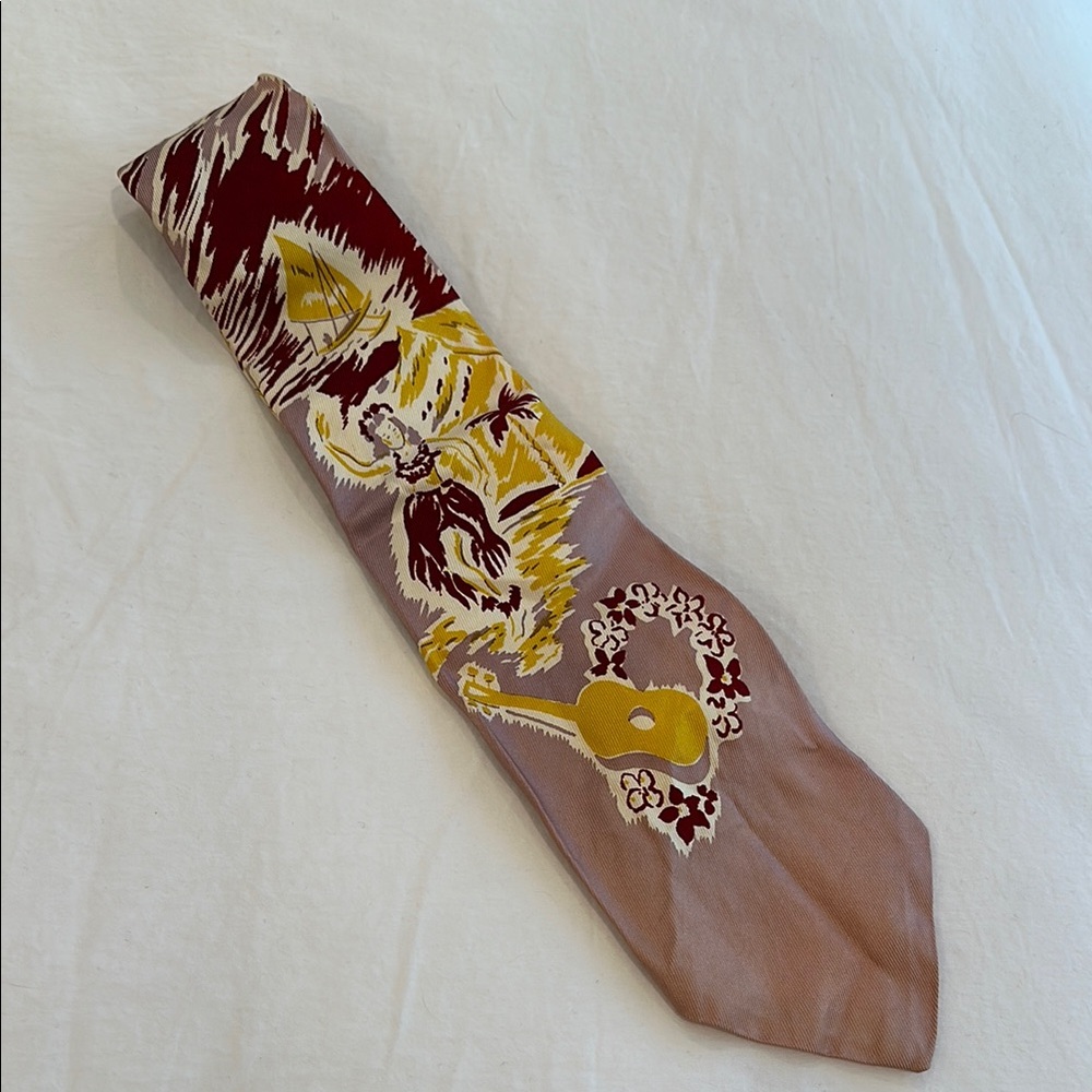 Vintage 1940’s Arrow Brand Hawaii Themed Tie